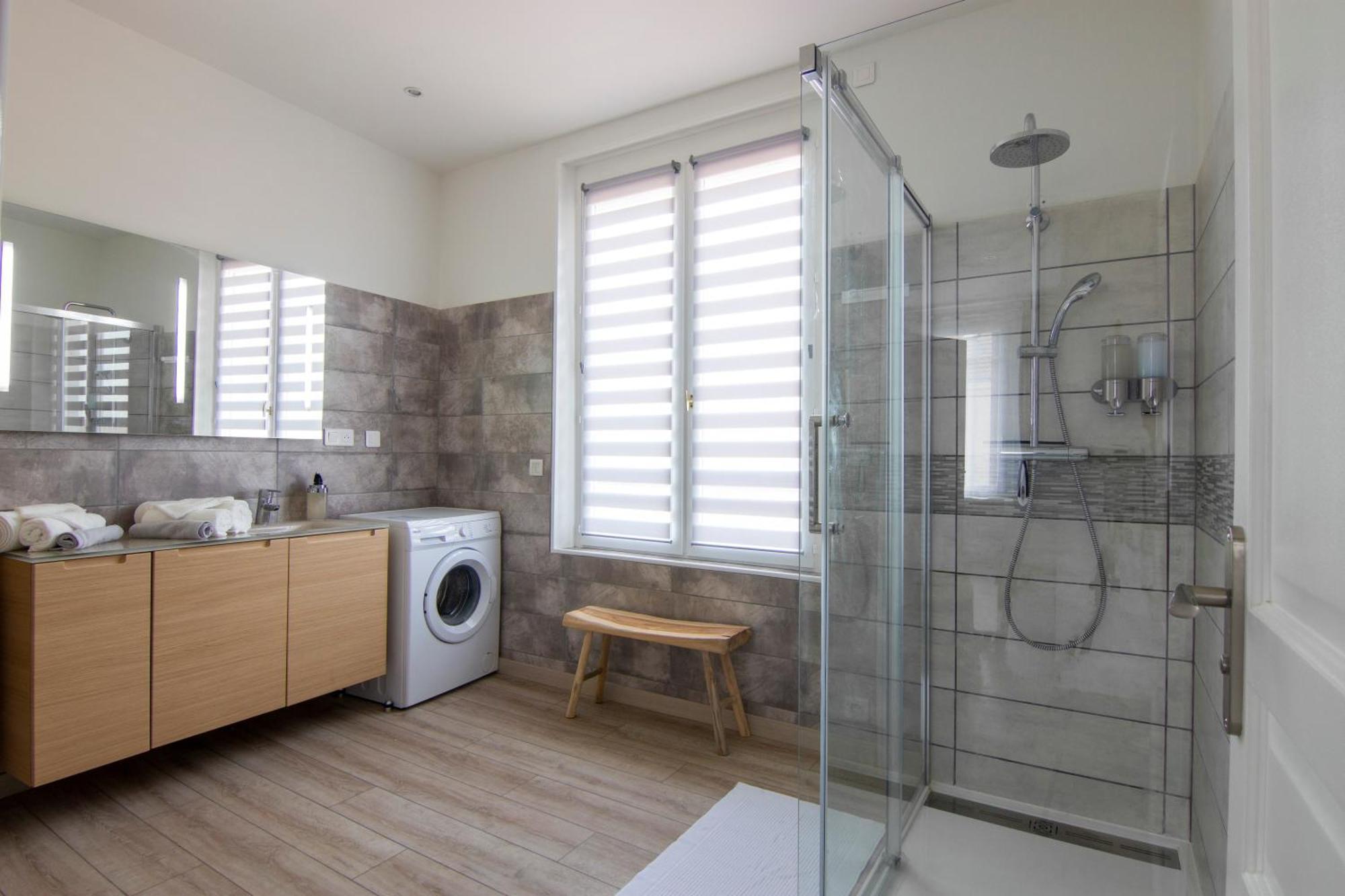 Cocon D'Hiver: Cozy Retreat with Netflix & Family-Friendly Amenities Chalons-en-Champagne Exterior photo